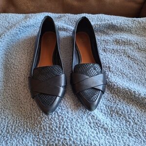 UGG Australia 'Antora' Women's Elegant Black Leather Loafers Size 6